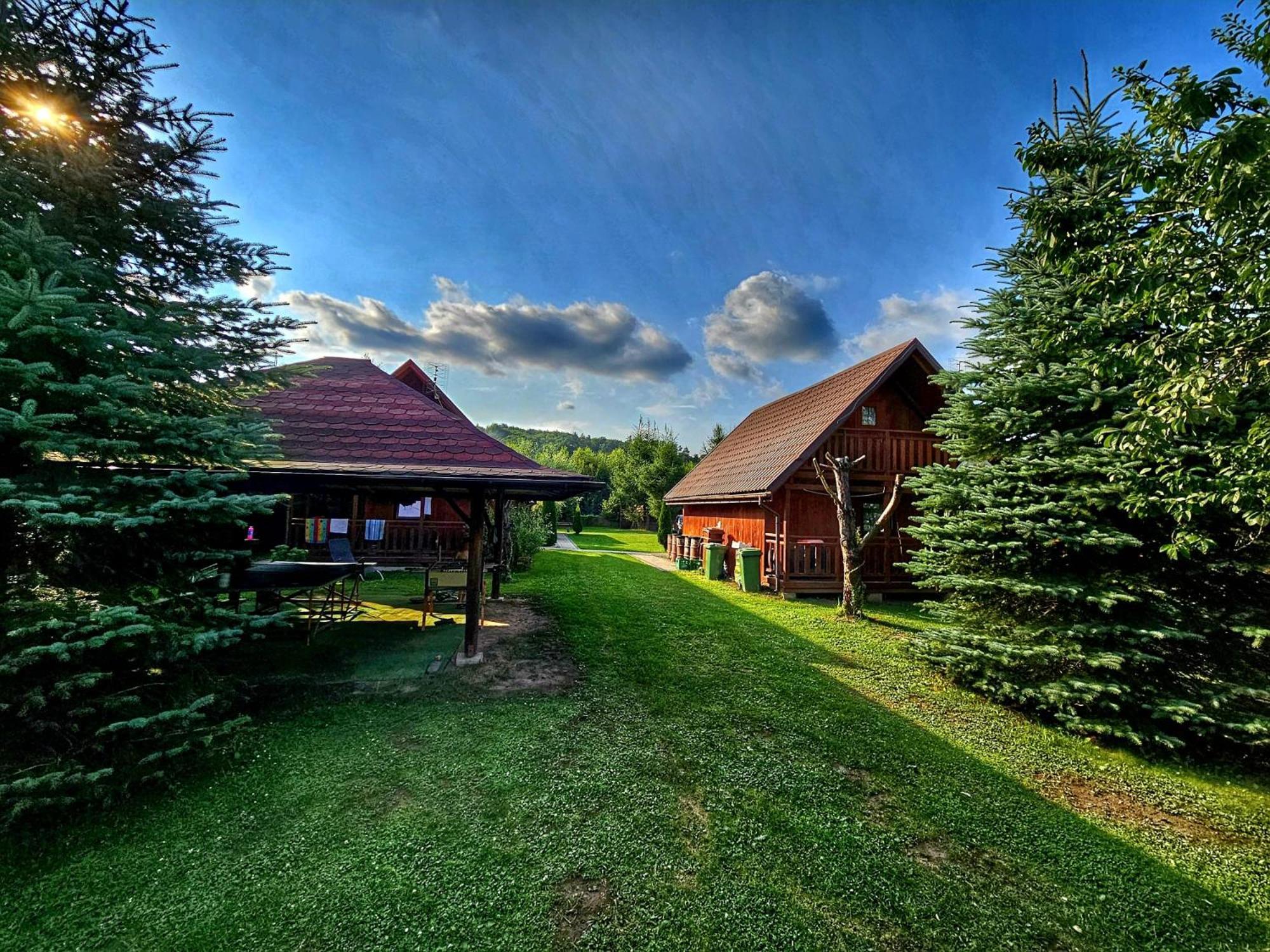 Domki Nad Sanem Lesko Exterior foto
